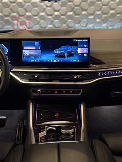 بی ئێم دەبڵیو X6